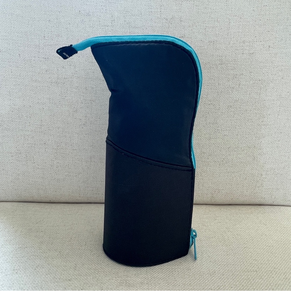 KOKUYO Neo Critz Standing Pen Case